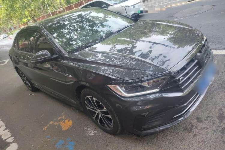 Used Volkswagen Sagitar 2019 280TSI DSG R-Line China VI
