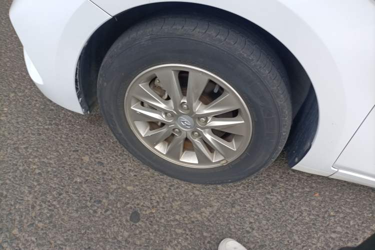 Used Hyundai Celesta 2018 1.6L Automatic GL Enjoyment Edition China VI compliant