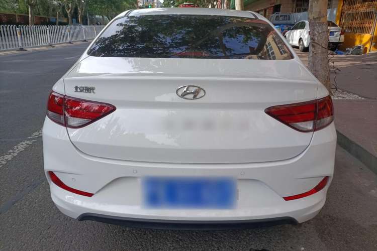 Used Hyundai Celesta 2018 1.6L Automatic GL Enjoyment Edition China VI compliant
