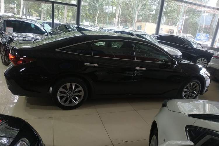 Used Toyota Avalon 2021 2.5L Luxury Edition