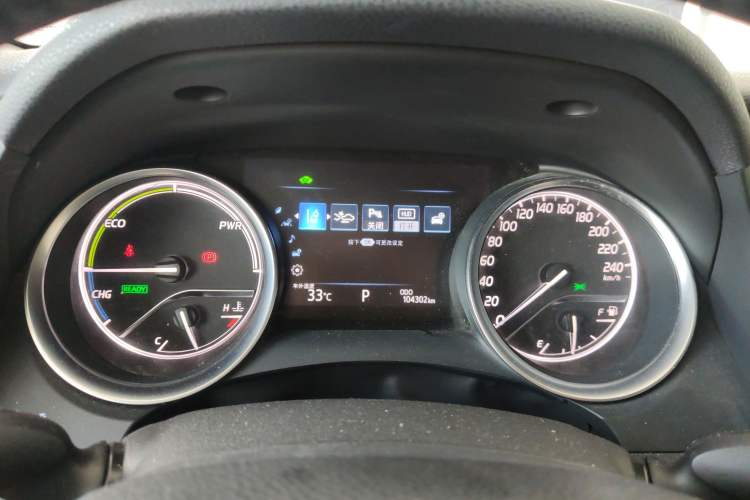 Used Toyota Camry 2018 Dual-Engine 2.5 HG Luxury Edition
