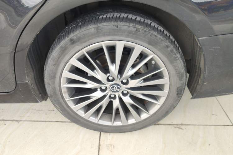 Used Toyota Camry 2018 Dual-Engine 2.5 HG Luxury Edition
