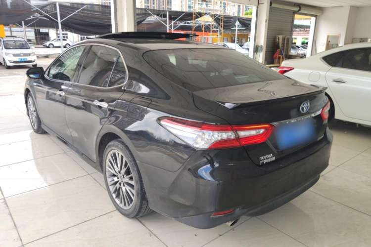 Used Toyota Camry 2018 Dual-Engine 2.5 HG Luxury Edition
