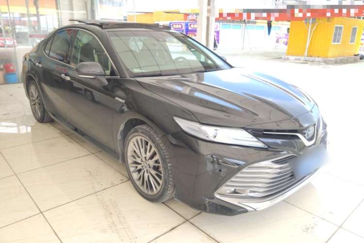 Used Toyota Camry 2018 Dual-Engine 2.5 HG Luxury Edition
