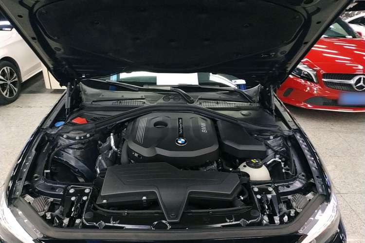 Used BMW 2 Series 2018 220i Sport Design Package