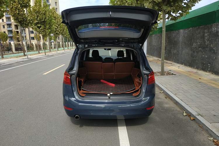 Used BMW 2 Series Gran Tourer 2015 218i Leading Model