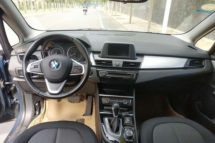 Used BMW 2 Series Gran Tourer 2015 218i Leading Model