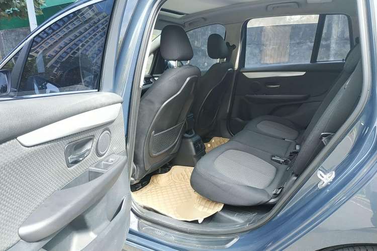 Used BMW 2 Series Gran Tourer 2015 218i Leading Model