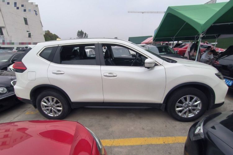 Used Nissan X-Trail 2019 2.0L CVT Smart Connect Comfort Edition 2WD
