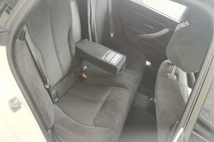 Used BMW 4 Series 2017 425i Gran Coupe Leading Model with M Sport Package