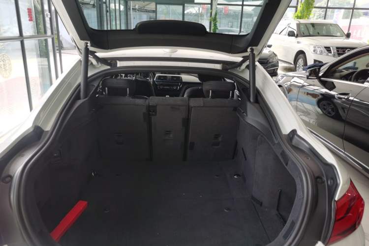 Used BMW 4 Series 2017 425i Gran Coupe Leading Model with M Sport Package