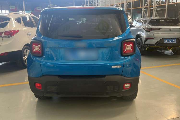 Used  Renegade 2017 180T Automatic High-Energy Version
