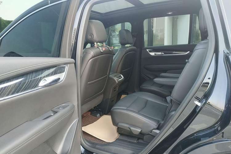 Used Cadillac XT6 2020 28T Six-Seater Four-Wheel-Drive Luxury Version
