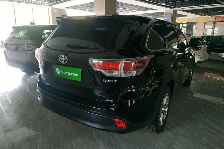 Used Toyota Highlander 2017 2.0T Four-Wheel Drive Elite Edition 7-Seater
