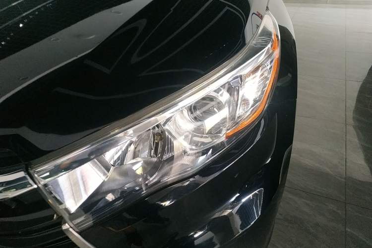 Used Toyota Highlander 2017 2.0T Four-Wheel Drive Elite Edition 7-Seater
