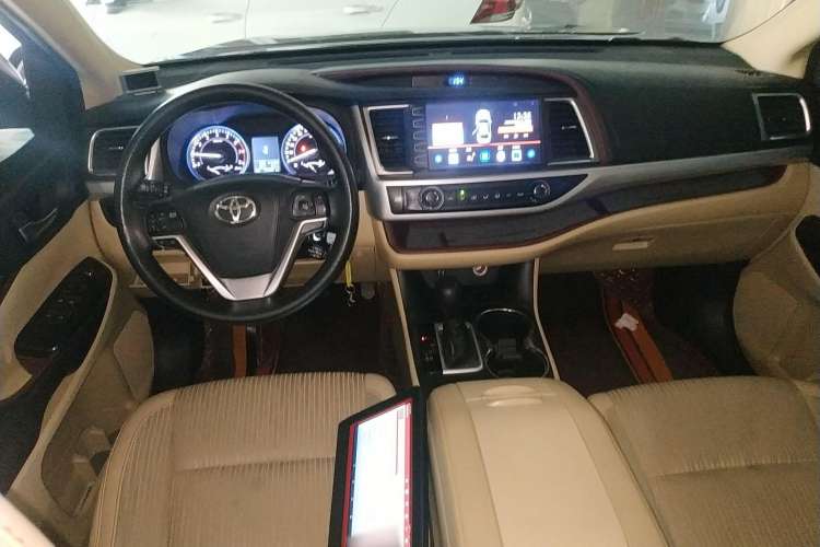 Used Toyota Highlander 2017 2.0T Four-Wheel Drive Elite Edition 7-Seater
