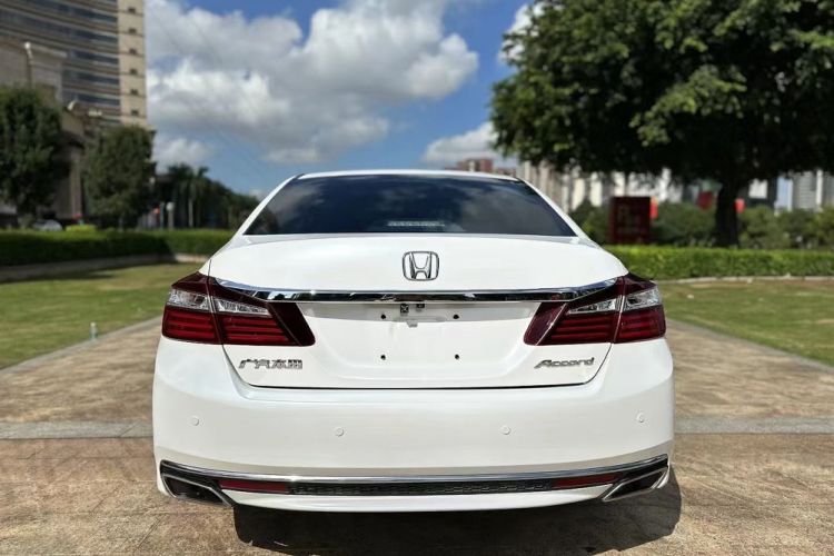 Used Honda Accord 2016 2.0L Elite Edition
