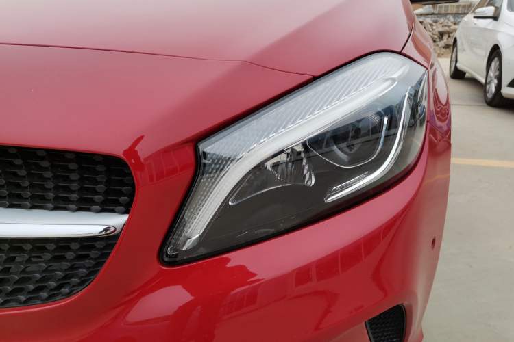 Used Mercedes-Benz A-Class 2016 A 200 Fashion Model
