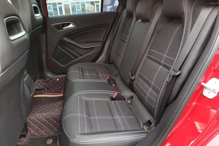 Used Mercedes-Benz A-Class 2016 A 200 Fashion Model
