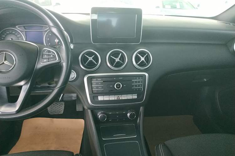 Used Mercedes-Benz A-Class 2017 Revised A 200 Dynamic Edition
