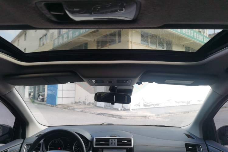 Used Nissan Tiida 2016 1.6L CVT Smart Drive Edition
