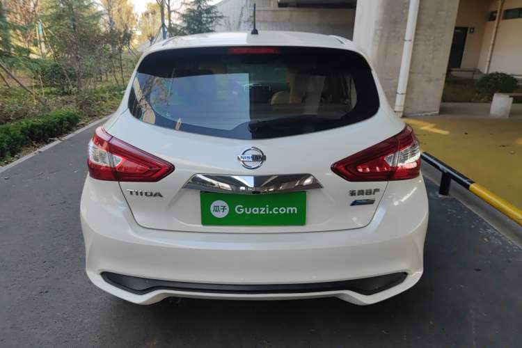 Used Nissan Tiida 2016 1.6L CVT Joyride Edition
