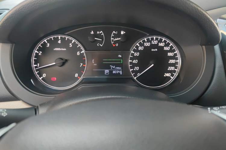 Used Nissan Tiida 2016 1.6L CVT Joyride Edition
