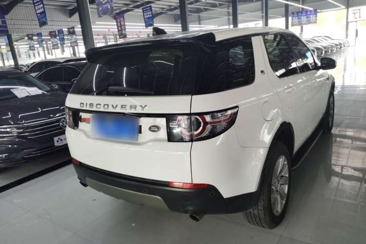 Used Land Rover Discovery Sport 2018 240 PS SE Version
