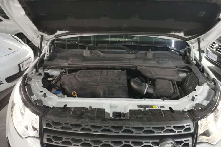 Used Land Rover Discovery Sport 2018 240 PS SE Version
