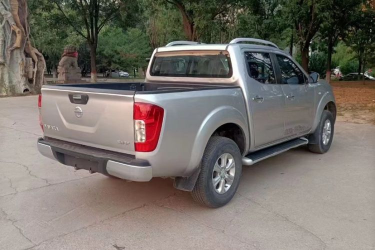 Used Nissan Navara 2017 2.5L Automatic 4x4 Luxury Edition QR25
