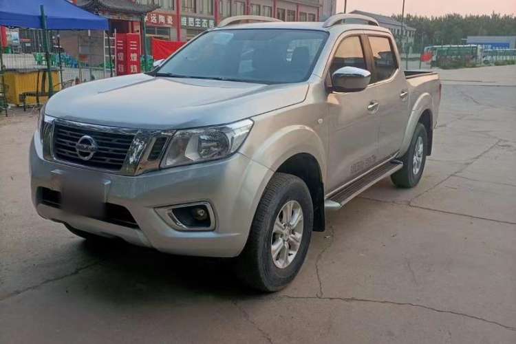 Used Nissan Navara 2017 2.5L Automatic 4x4 Luxury Edition QR25
