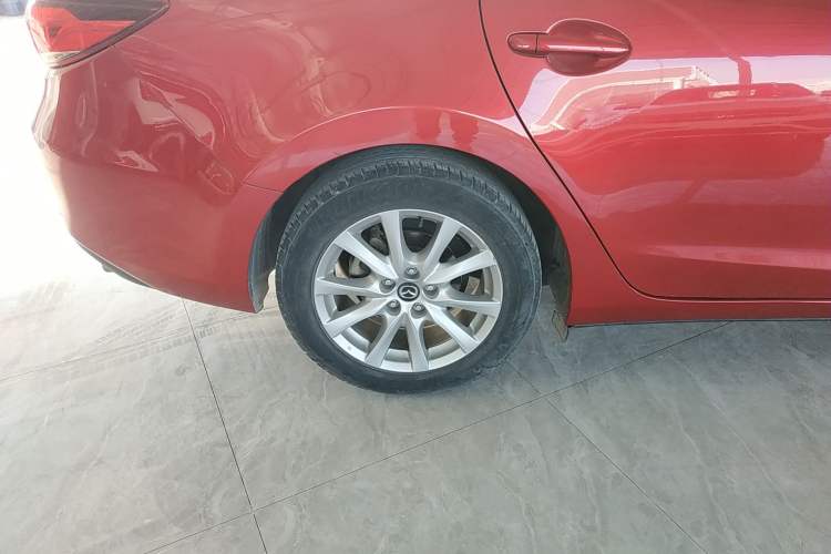 Used Mazda Atenza 2015 2.0L Blue Sky Luxury Edition
