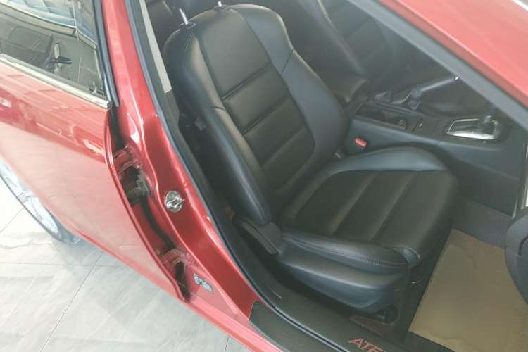 Used Mazda Atenza 2015 2.0L Blue Sky Luxury Edition
