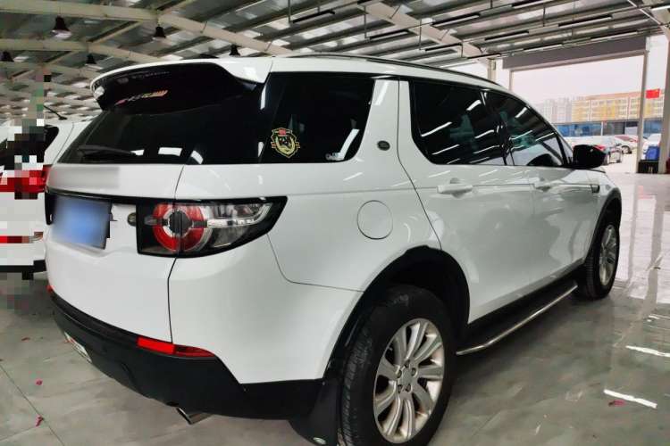 Used Land Rover Discovery Sport 2018 200 PS PURE Edition
