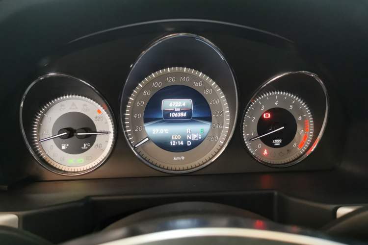 Used Mercedes-Benz GLK-Class 2015 GLK 260 4MATIC Dynamic Edition Ultimate Version
