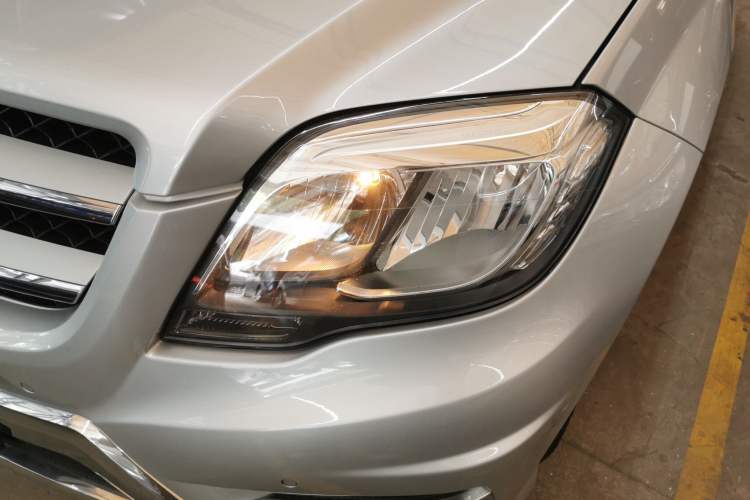 Used Mercedes-Benz GLK-Class 2015 GLK 260 4MATIC Dynamic Edition Ultimate Version
