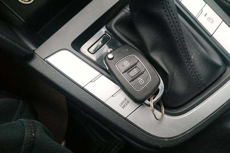 Used Hyundai Elantra (6th Generation / Lingdong) 2020 1.5L CVT Smart & Stylish – Elite Version
