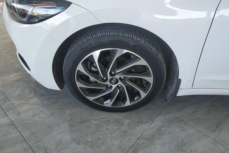 Used Hyundai Elantra (6th Generation / Lingdong) 2020 1.5L CVT Smart & Stylish – Elite Version

