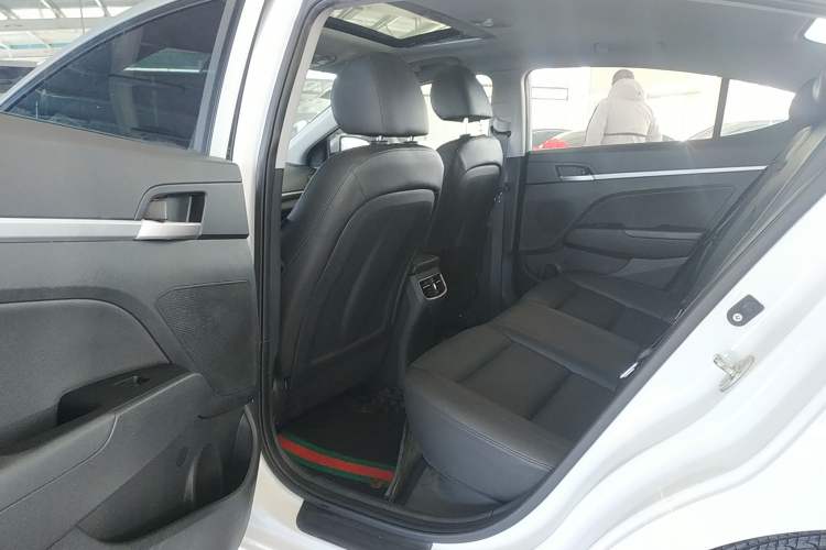 Used Hyundai Elantra (6th Generation / Lingdong) 2020 1.5L CVT Smart & Stylish – Elite Version
