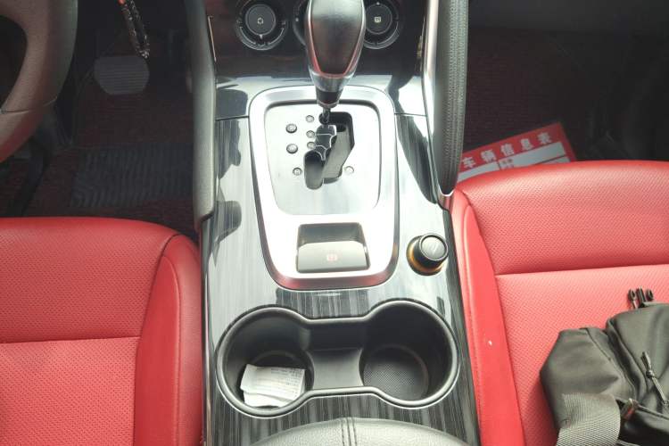 Used Peugeot 3008 2013 2.0L Automatic Classic Edition
