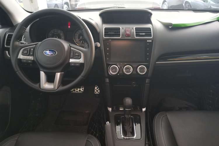 Used Subaru Forester 2016 2.0i Fashion Navigation Edition
