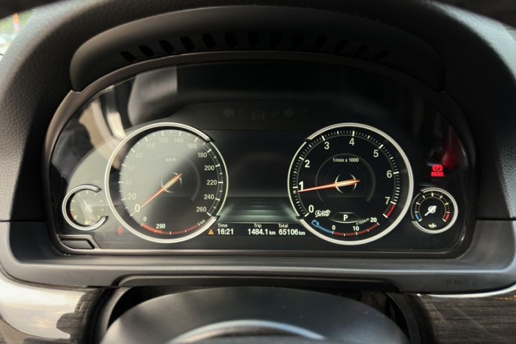 Used BMW 5 Series 2014 525Li Luxury Design Package
