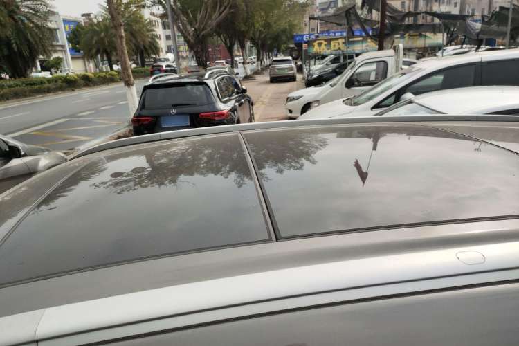 Used Geely Auto Emgrand X7 Sport 2020 1.8TD DCT Two-Wheel Drive Smart Connect 4G-Enabled Version
