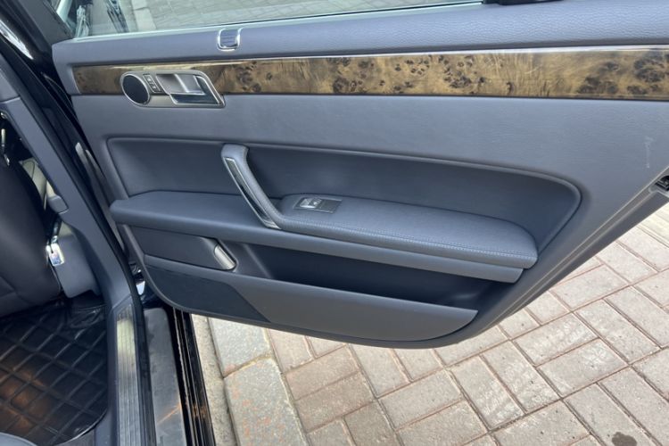 Used Volkswagen Phaeton 2012 3.0L Business Edition
