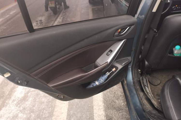 Used Mazda Atenza 2017 2.5L Skyactiv Sport Edition
