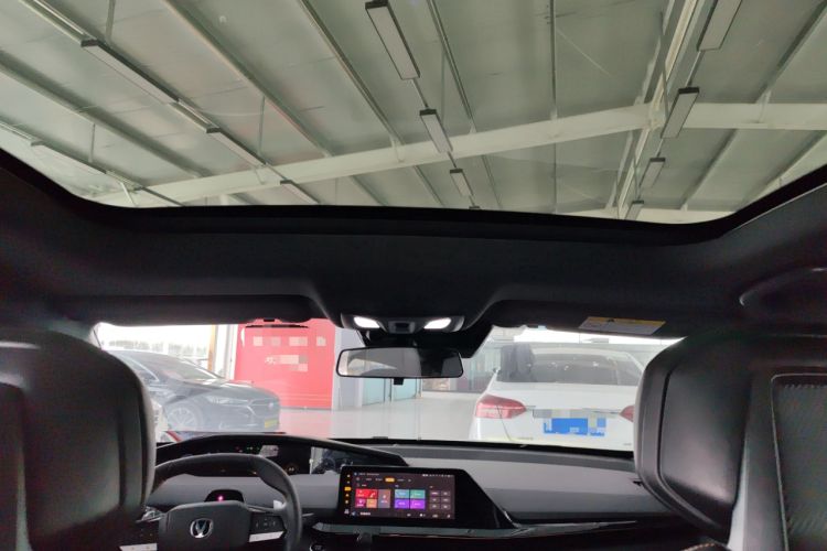 Used Changan UNI-V 2022 1.5T Smart Navigation Version
