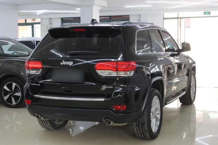 Used  Grand Cherokee 2017 3.0L Comfort Navigation Edition
