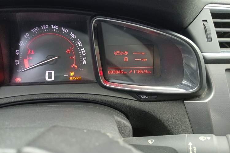 Used  5LS 2014 1.6T Elegant Version THP160