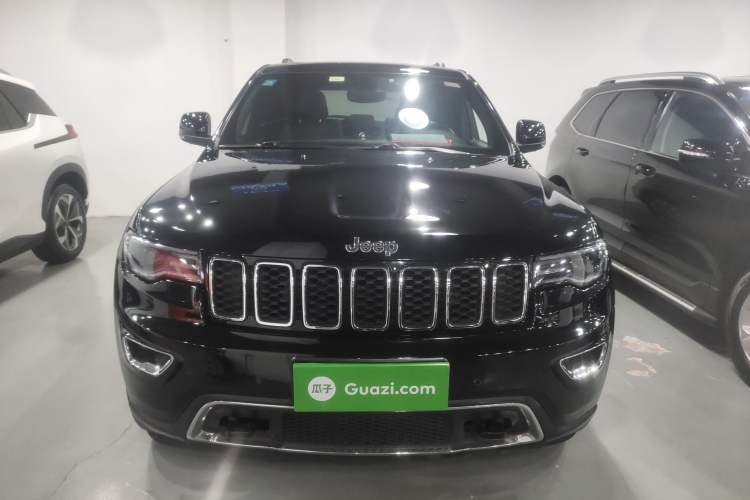 Used  Grand Cherokee 2017 3.0L Comfort Navigation Edition
