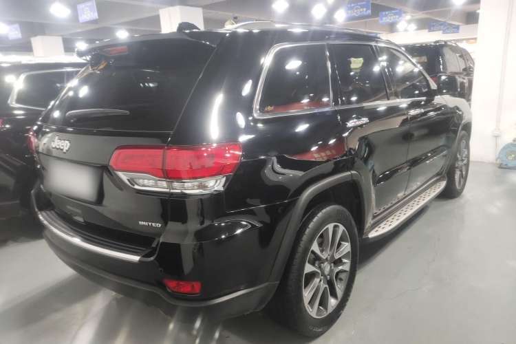 Used  Grand Cherokee 2017 3.0L Comfort Navigation Edition
